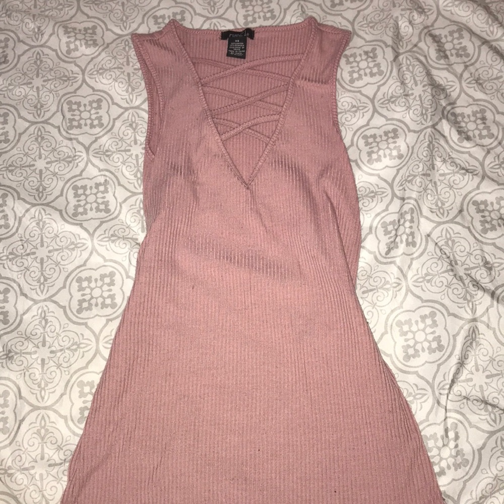 Rue 21 V-Neck Shirt